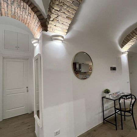 La Casa Dei Papi 71 Apartment Рим Екстериор снимка