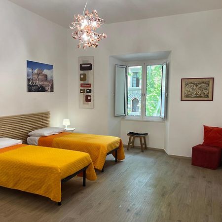 La Casa Dei Papi 71 Apartment Рим Екстериор снимка
